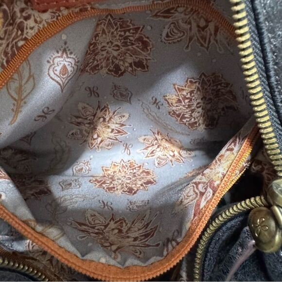 HOBO Arlet Crossbody/Shoulder Bag - Picture 12 of 14